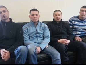 Подозреваемые в убийствах беркутовцы говорят, что сбежали из Украины: опубликовано видеообращени - (видео)