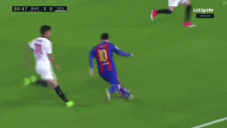 Барселона уничтожает Севилью, Леганес дает бой Реалу - (видео)