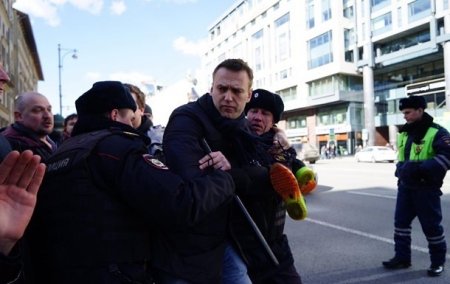 Навальный пообещал на День России новые протесты - (видео)