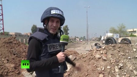 Иллюзия прозрачности: как иракские военные контролируют работу журналистов в Мосуле  - (видео)