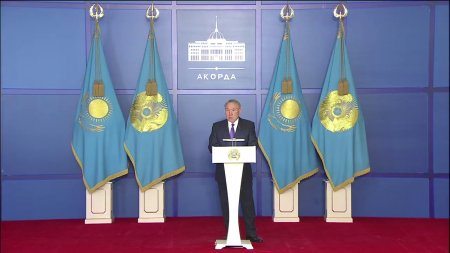 Король Саудовской Аравии отправил Назарбаеву ценный подарок  - (видео)