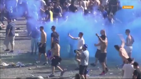 Кровавая драка фанатов Лестера в Мадриде  - (видео)
