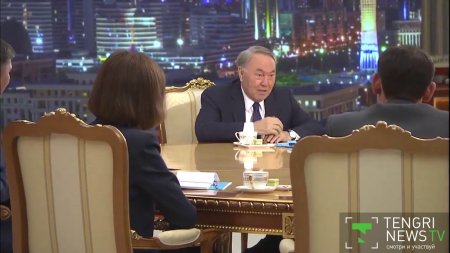 Назарбаев рассказал анекдот о переехавших в Астану чиновниках  - (видео)
