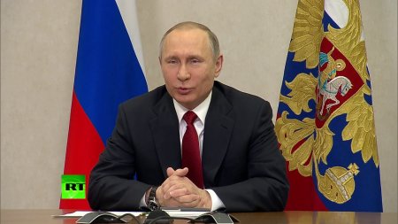 Путин — находящемуся в Арктике Сечину: «Хорошо выглядите, симпатично»  - (видео)