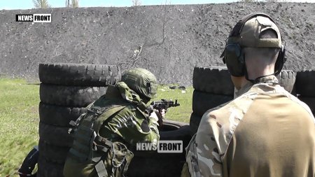 Соревнования по тактической стрельбе между подразделениями внутренних войск ДНР  - (видео)