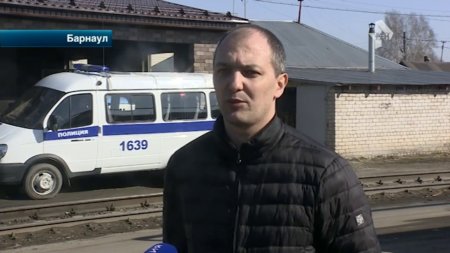 Соседские войны: жители Барнаула дерутся за гараж на совместной территории  - (видео)