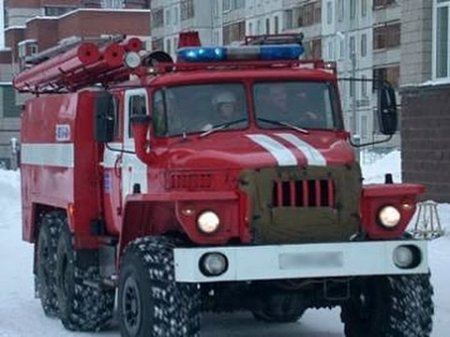 В Хабаровске эвакуировали 450 школьников из за пожара в кабинете химии  - (видео)