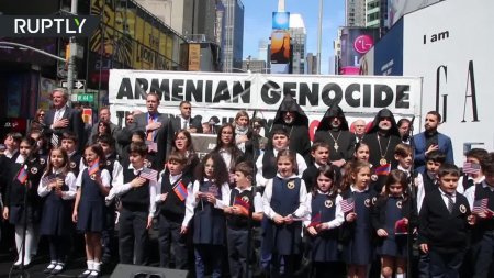 В Нью-Йорке почтили память жертв геноцида армян  - (видео)