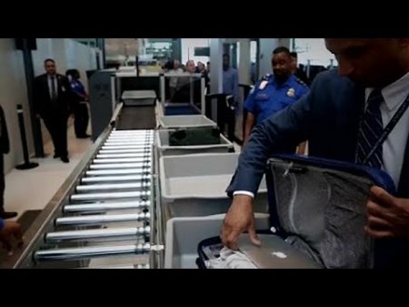 США ужесточают проверку в аэропортах  - (видео)