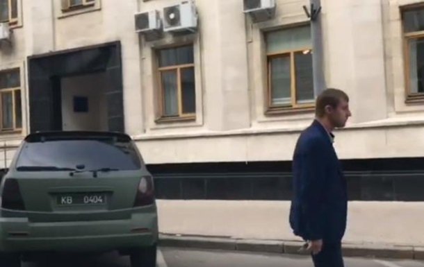 Гаврилюк угодил в скандал с волонтерской машиной - (видео)