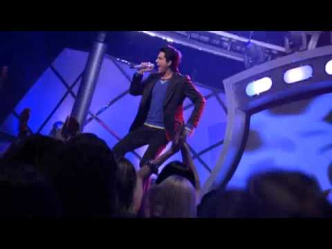 Adam Lambert - Play That Funky Music American Idol Performance  - (видео)