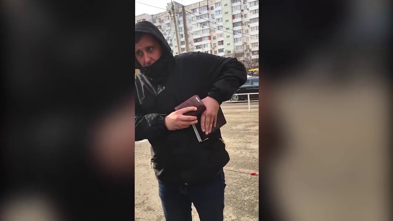 "Честнейший полицейский ЮМР !" Краснодар - (видео)