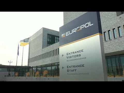 Европол: нанесён сокрушительный удар по пропаганде ИГИЛ  - (видео)