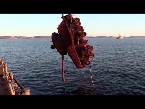 Кадры поднятия американского танка «Шерман» со дна Баренцева моря  - (видео)