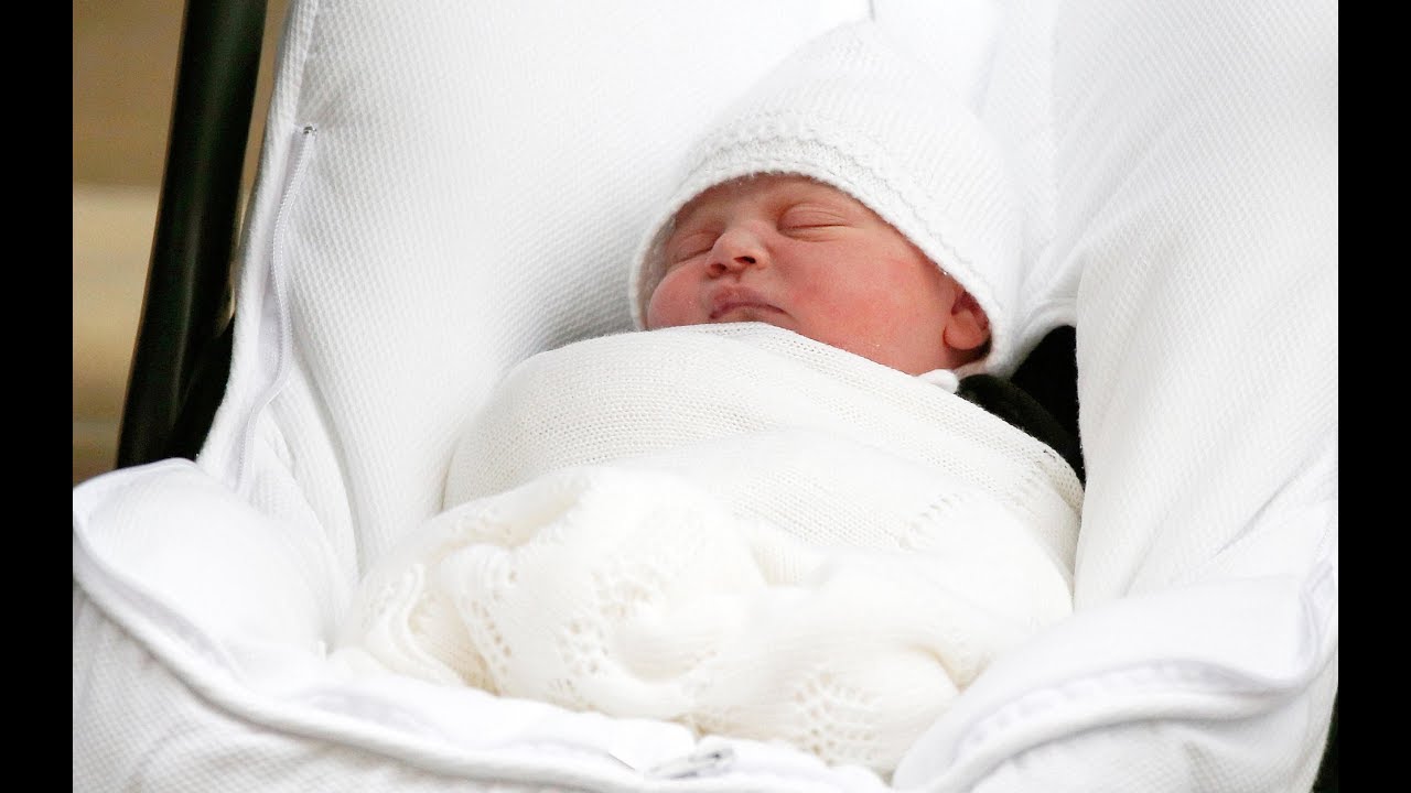 Появились первые фото новорожденного принца. Кейт Миддлтон и принц Уильям снова стали родителями  - (видео)