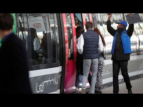 Забастовка железнодорожников в большие выходные  - (видео)