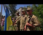 На Луганщине похоронили 20-летнего бойца ООС, который погиб вследствие вражеского артобстрела - «Видео - Украина»