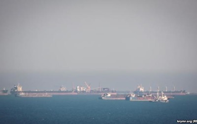 У Керченского пролива большое скопление кораблей - СМИ - (видео)