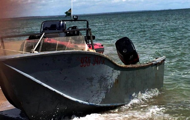 Браконьеры пытались убежать от морской охраны в Азовском море - (видео)