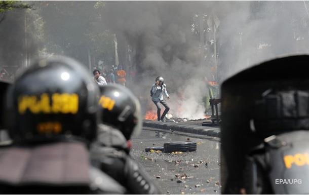 "Майдан" в Индонезии: шестеро погибших - (видео)