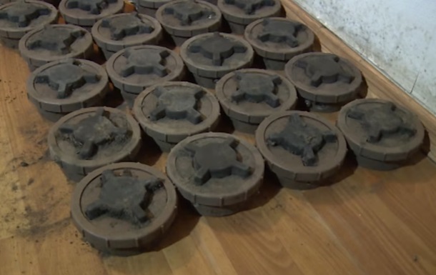 На передовой обнаружили полсотни иностранных мин - (видео)