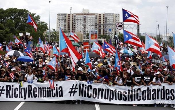 В Пуэрто-Рико на акцию протеста вышли 200 тысяч человек - (видео)