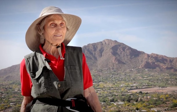 Американка в 89 лет поднялась на Килиманджаро и установила рекорд - (видео)