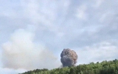 В РФ горят и взрываются военные склады - (видео)