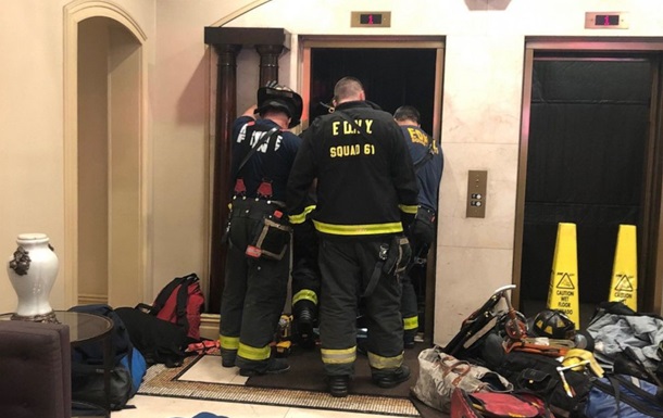 Жителя Нью-Йорка насмерть раздавило лифтом - (видео)