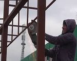 На одном из рынков Северодонецка произвели демонтаж незаконно установленных металлоконструкций - «Видео - Украина»