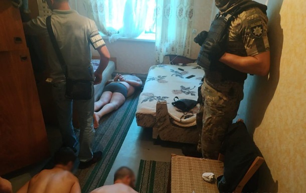 На Одесчине задержали подозреваемых в грабежах и рэкете - (видео)