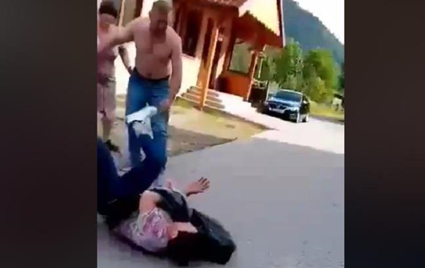 На Львовщине депутат ударил женщину в лицо - СМИ - (видео)