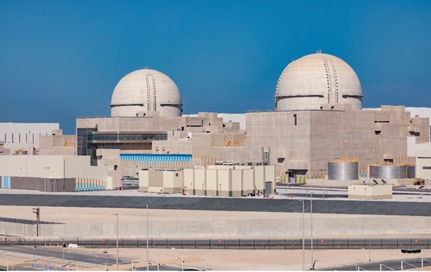 В Эмиратах запустили первую в арабском мире АЭС - (видео)